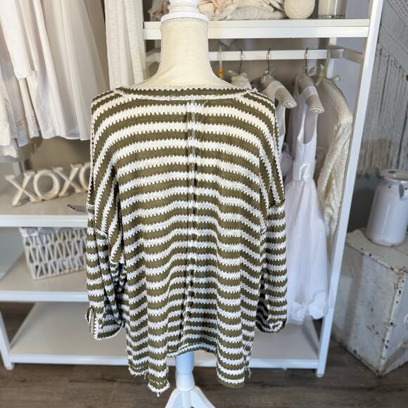 And the Why Women's Size S Green and White Striped Pullover Sweater #3439 - Picture 5 of 8